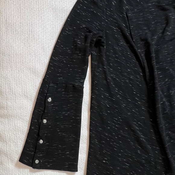 White House Black Market Open Fleecy Cardigan Cozy Black & White Women's Size M - Picture 8 of 13